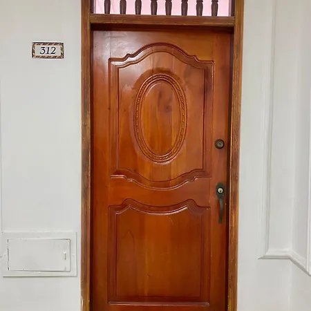 En El Laguito Apartamento *